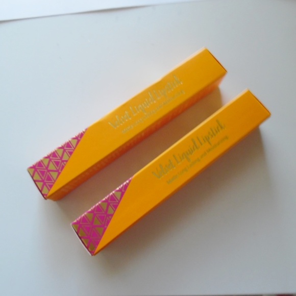 Hola Neon Other - 2 x Hola Neon Liquid Velvet lipstick